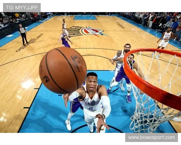 雷霆末节爆发逆转战胜国王 获得关键胜利展现强大韧性 雷霆末节爆发逆转战胜国王 获得关键胜利展现强大韧性