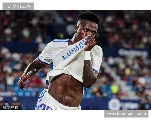 西甲焦点战居莱尔维尼修斯进球 皇马2-1险胜马略卡全取三分 西甲焦点战居莱尔维尼修斯进球 皇马2-1险胜马略卡全取三分